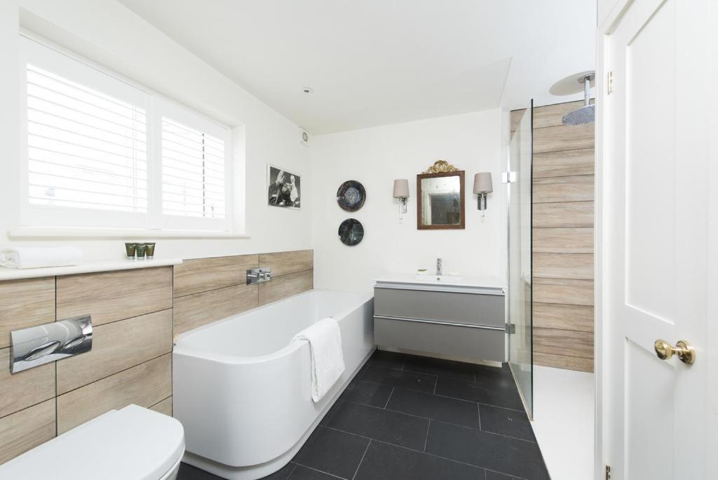 Perfect Kensington Mews House - Quiet Location Ferienhaus